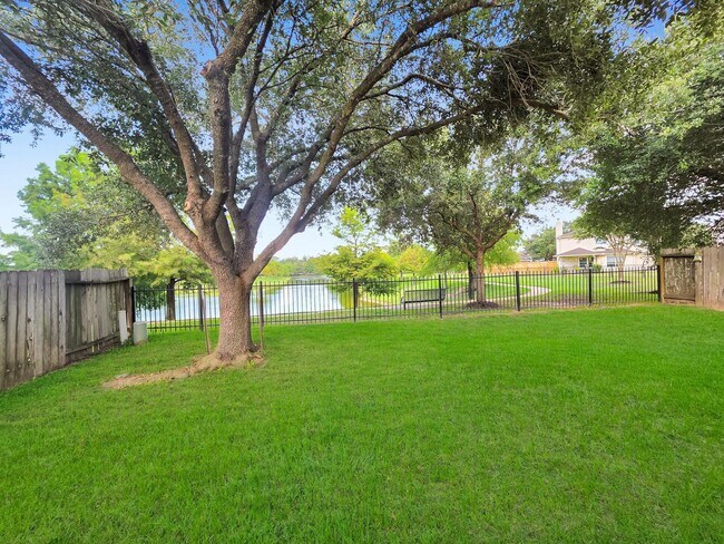 Building Photo - 14626 Gervaise Dr