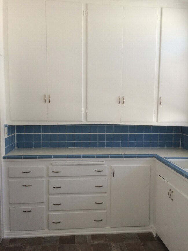 Kitchen - 1642 La Fayette Rd