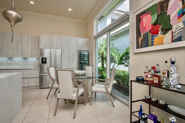 Building Photo - 7916 Montecito Pl