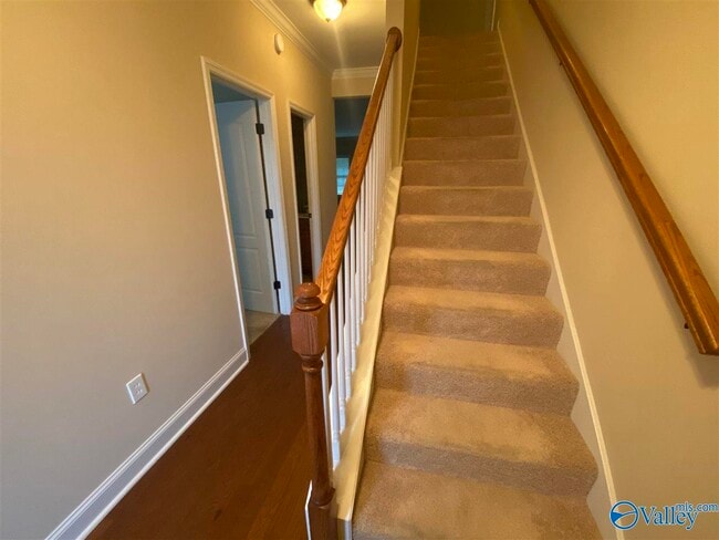 Building Photo - 105 Riparian Ct