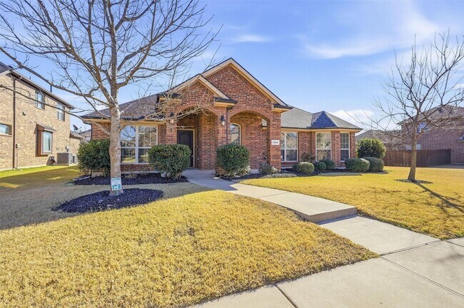 Building Photo - 1295 White Water Ln