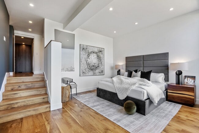 Building Photo - Designer Home w/Panoramic Views on Laidley...