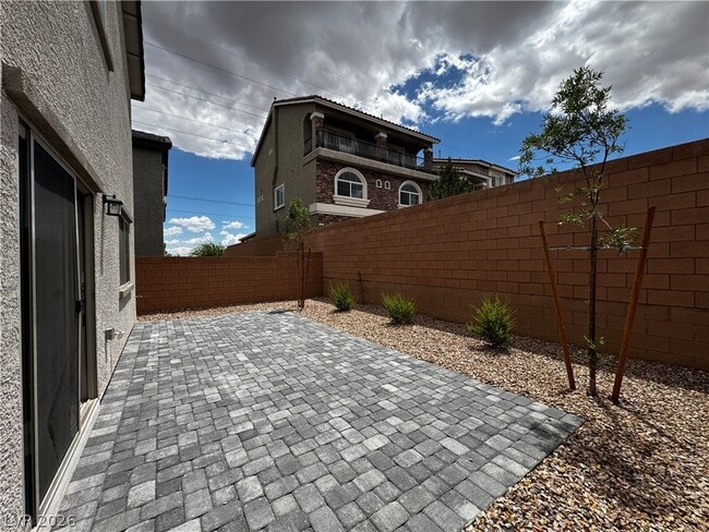 Building Photo - 5239 Barcola Ave