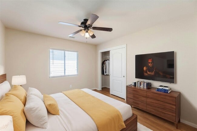 Building Photo - 3720 Pine Needle Cir