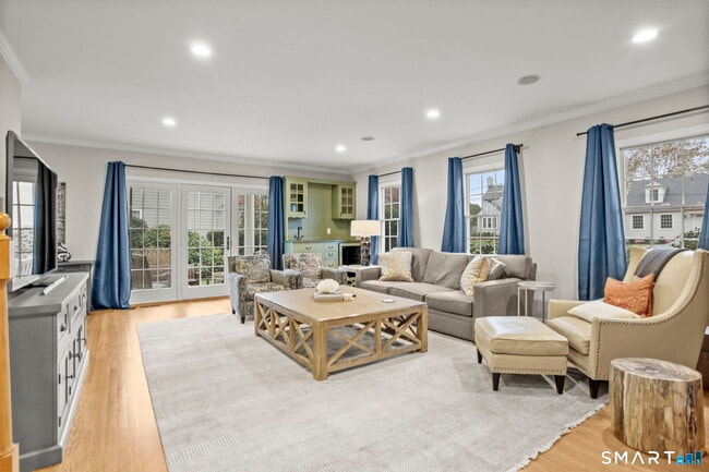 Building Photo - 23 Garden City Rd