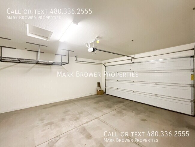 Building Photo - 3842 E Dublin St