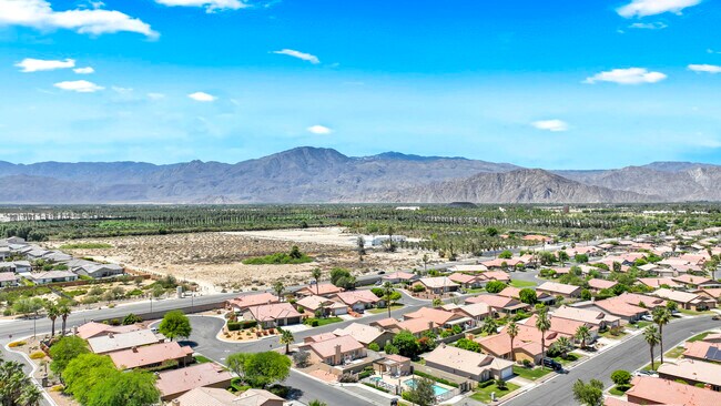 Building Photo - 82630 Redford Way