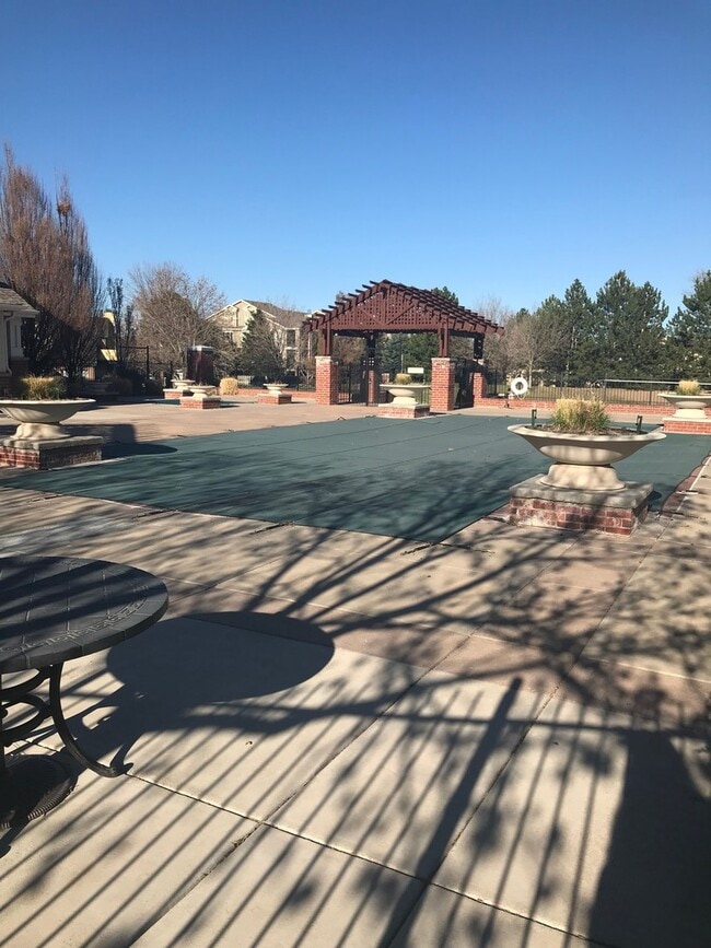 Building Photo - Beautiful 2 Bedroom/2 Bathroom Townhome in Kensington Estates