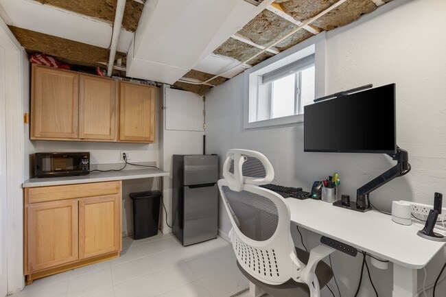 Building Photo - 3009 Poppleton Ave