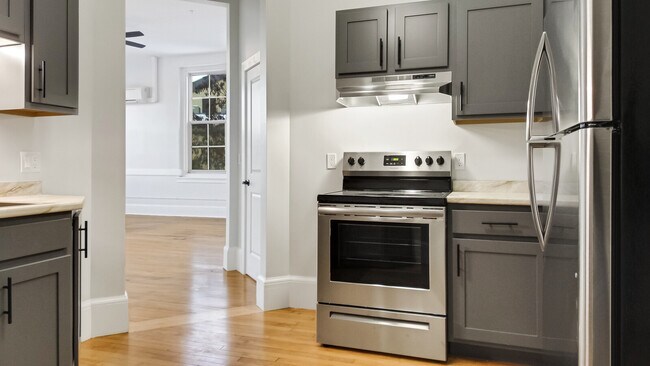 Building Photo - 341 Water St