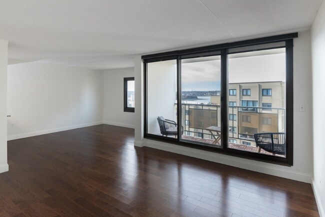 Building Photo - 73 Broad Reach