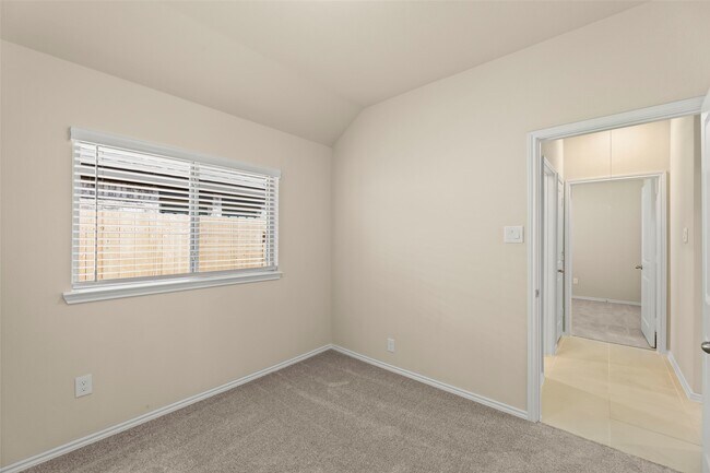 Building Photo - 231 Twilight Mdw Wy