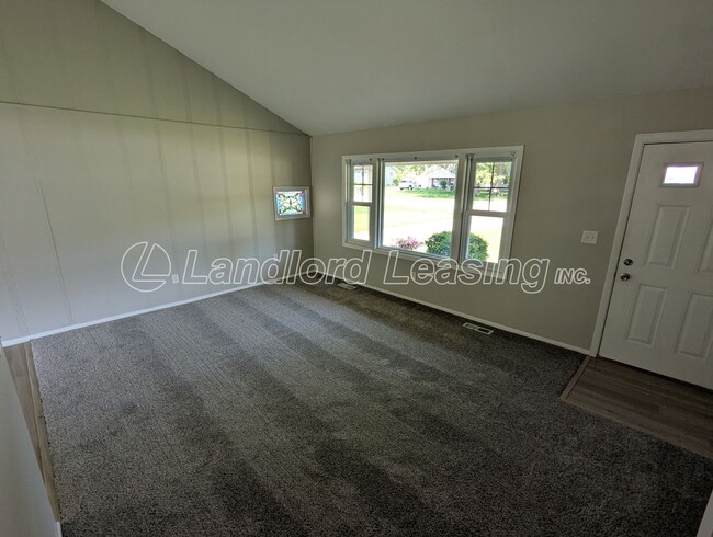 Building Photo - Charming 3-Bedroom Ranch with Updates in A...