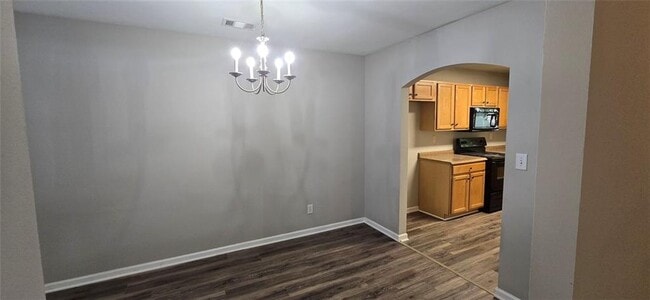 Building Photo - 204 Oconee Way
