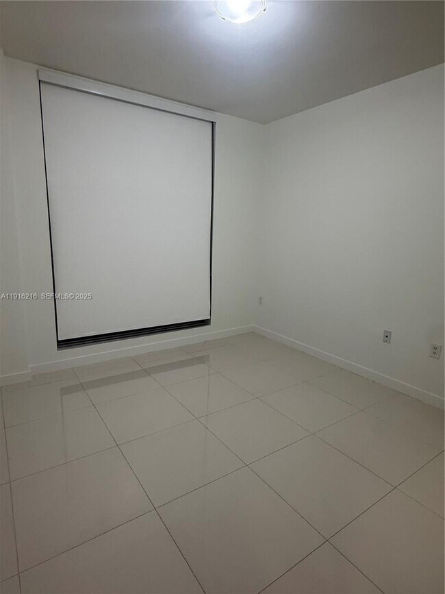 Building Photo - 7825 NW 107th Ave