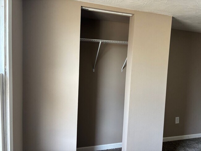 Building Photo - Ask About our Move in Special! Charming 3 Bed 1.5 Bath Home With Fenced Yard