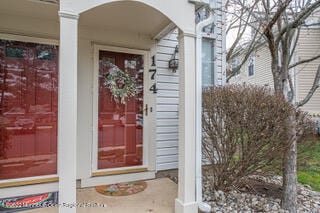 Building Photo - 174 Tulip Ln