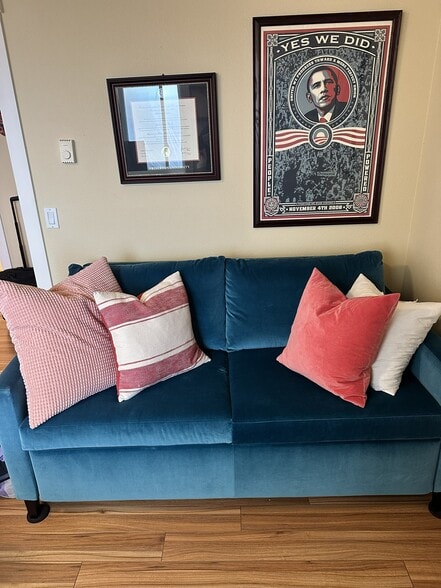 Couch pulls out into queen size bed - 626 4th Ave W