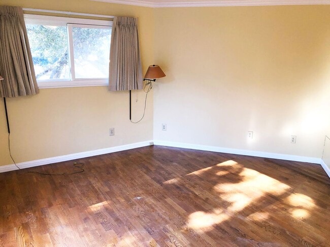 Building Photo - Montclair Hills Retreat w/ In-law Unit