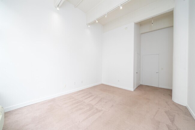 Building Photo - 1500 Hudson St