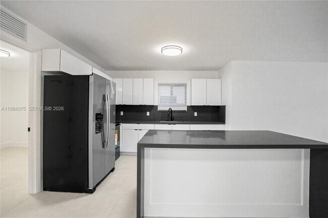 Building Photo - 5821 NW 30th Ave