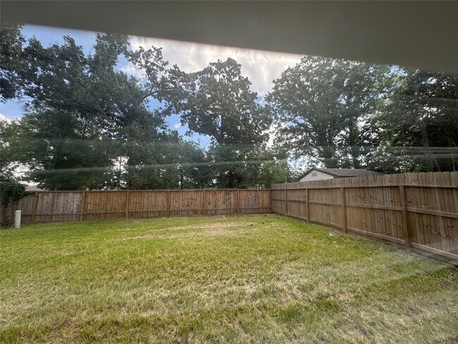 Building Photo - 4818 Comal River Loop