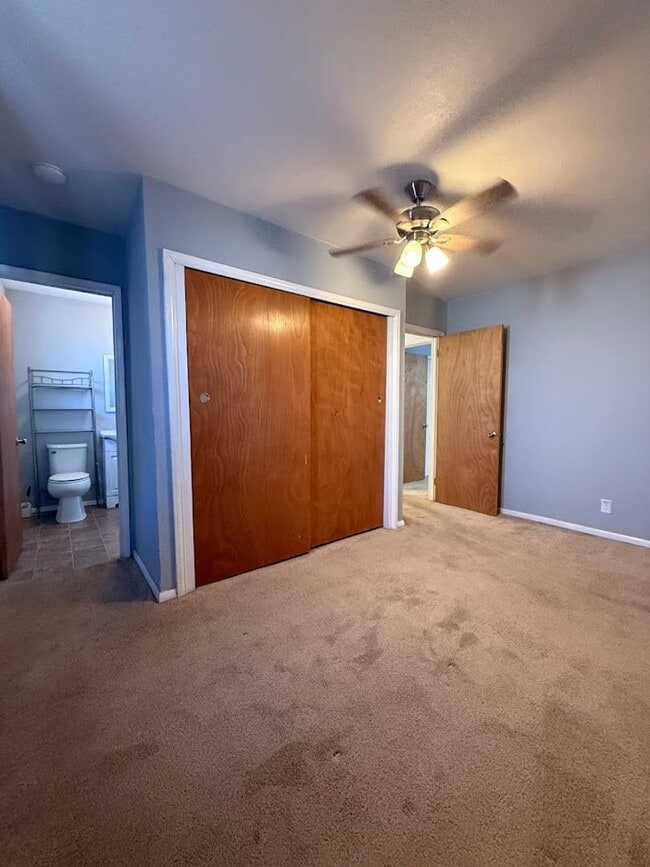 Building Photo - Well Maintained 3bd/2ba Home With Large Bonus Room