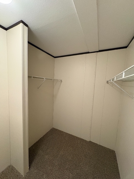 Building Photo - 39 Maynard Cir