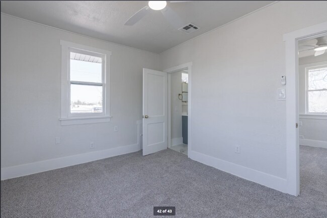 Building Photo - 4 Bed 3 Bath in Uptown OKC