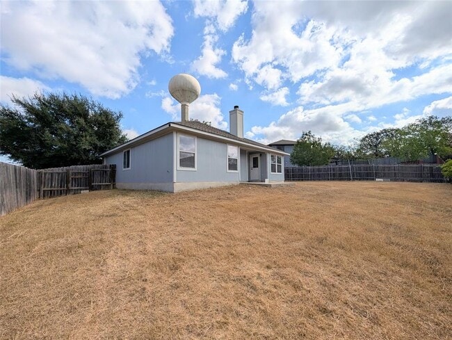 Building Photo - 15107 Nuttall Dr