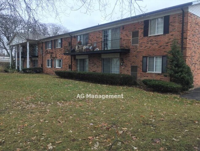 Building Photo - 1824 N Washington Ave