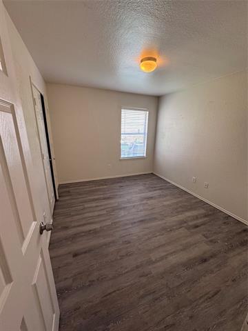 Building Photo - 2110 Fresia Ln