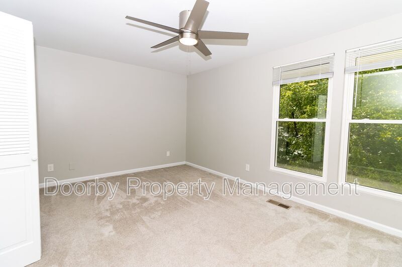 Building Photo - 1313 Timbercrest Ln