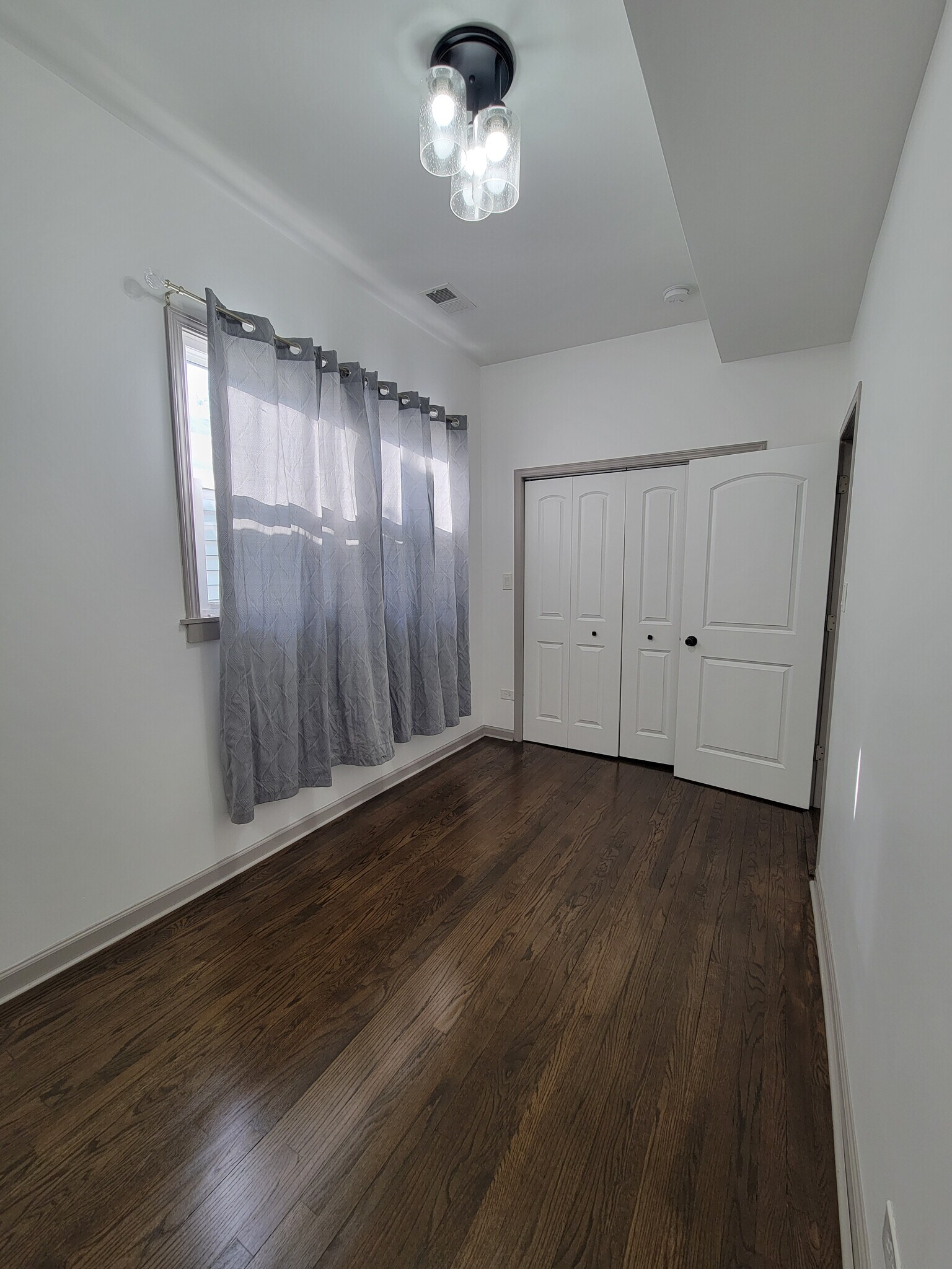 Bedroom 1 angle 3 - 3219 W McLean Ave