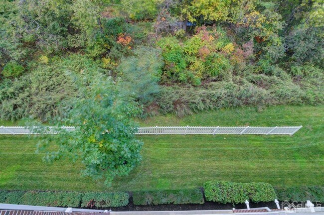 Building Photo - 843 Liberty Ct