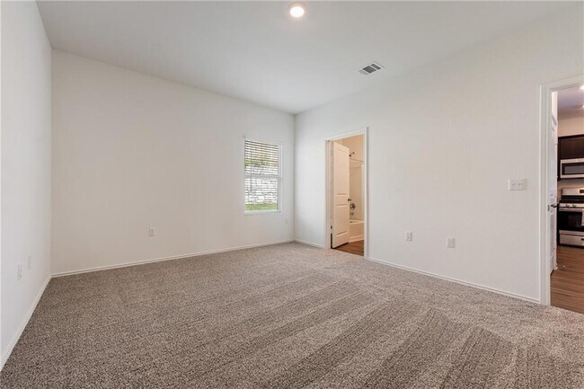 Building Photo - 5920 Eden Dr
