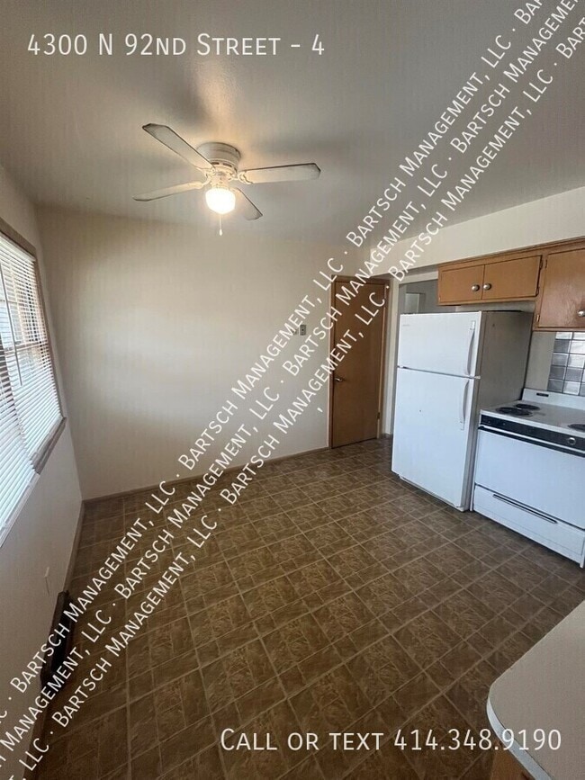 Building Photo - 4300 N 92nd St