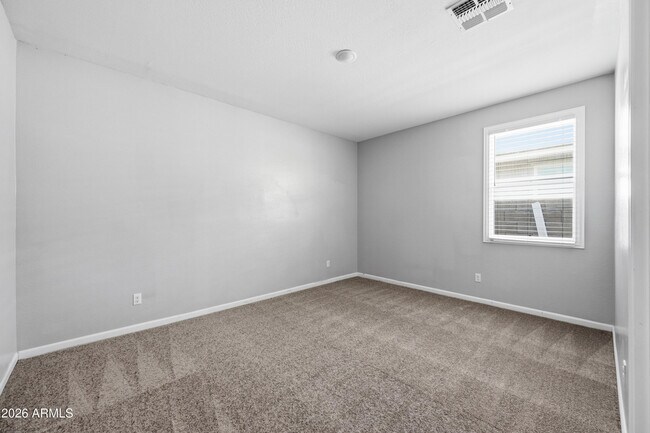 Building Photo - 25339 N 134th Dr