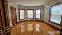 Building Photo - 712 Beech St