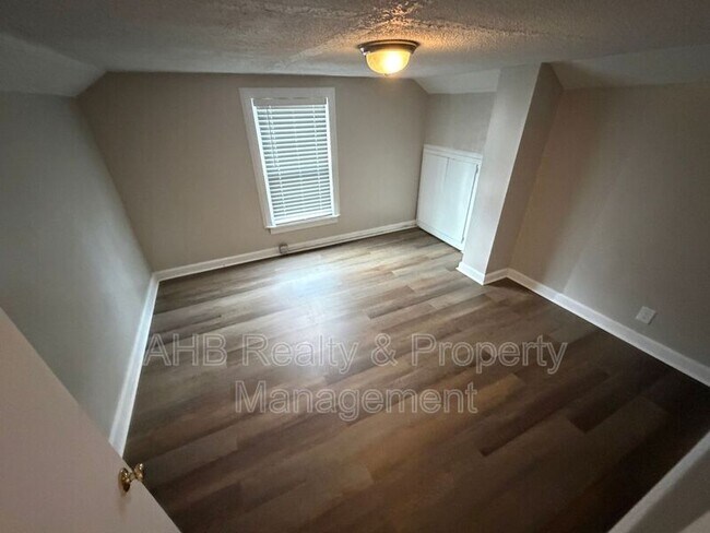 Building Photo - 3188 Mt Willen Rd