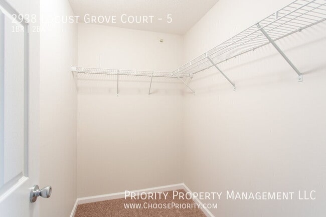 Building Photo - 2938 Locust Grv Ct