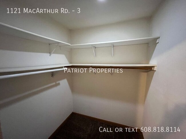 Building Photo - 1121 Mac Arthur Rd