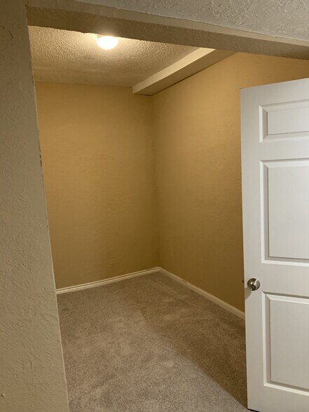 Building Photo - 7210 Wileyvale Rd