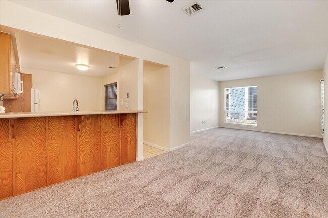 Building Photo - 2375 E Geddes Ave