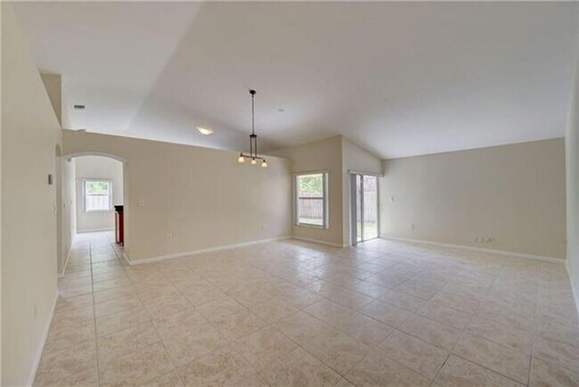Building Photo - 13348 NW 13th St