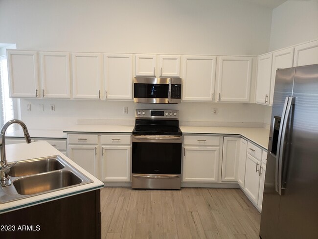 Building Photo - 20222 N 61st Ave