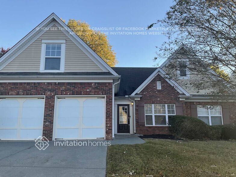 Primary Photo - 2373 Walnut Tree Ln