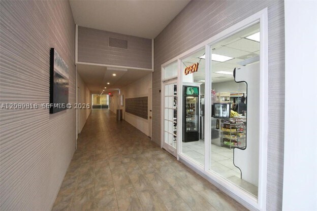 Building Photo - 800 West Dr