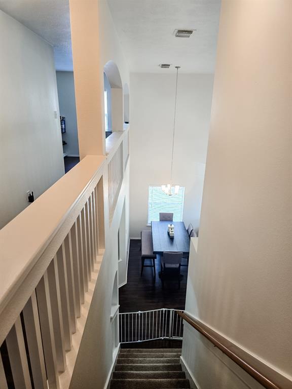 Building Photo - 32347 Hunter Park Ct