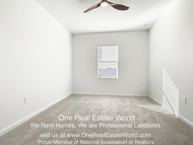 Building Photo - 2971 Maloof Dr